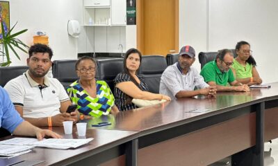 Defensora pública-geral recebe ribeirinhos que pedem apoio jurídico